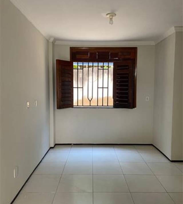 WhatsApp Image 2025-12-19 at 09.41.15.jpeg